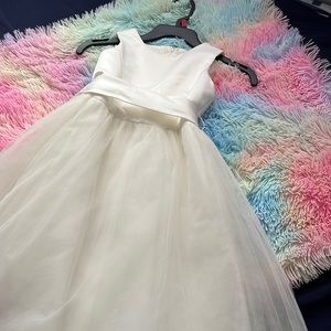 White flower girl dress